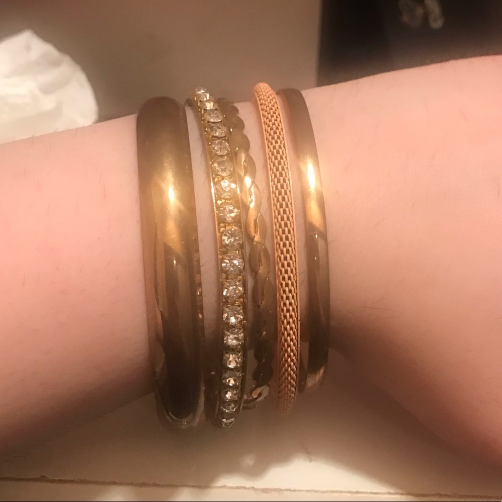 Bangles bracelets